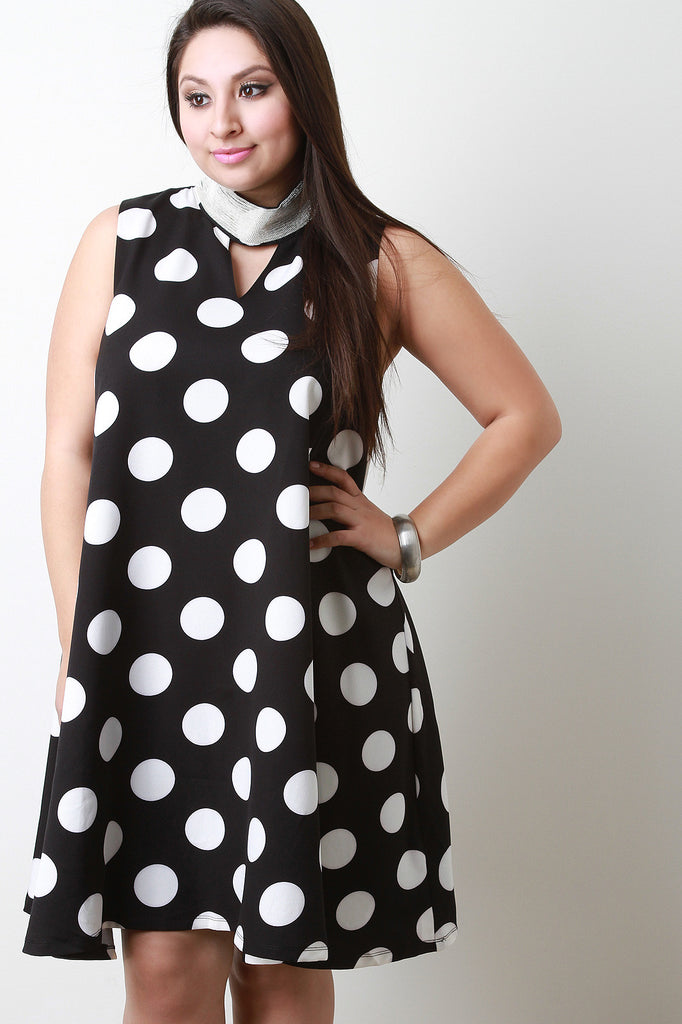 Polka Dot Microbeads Necklace Mock Neck Sleeveless Shift Dress