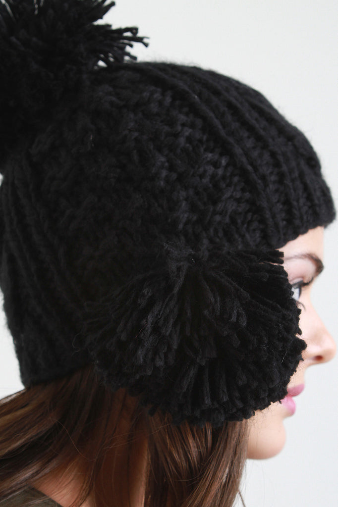 Mixed Cable Knit Triple Pom Pom Beanie