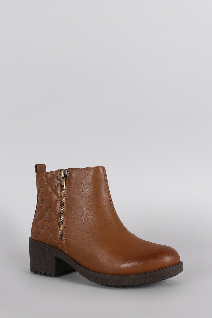 Zipper Trim Quilted Round Toe Ankle Boots