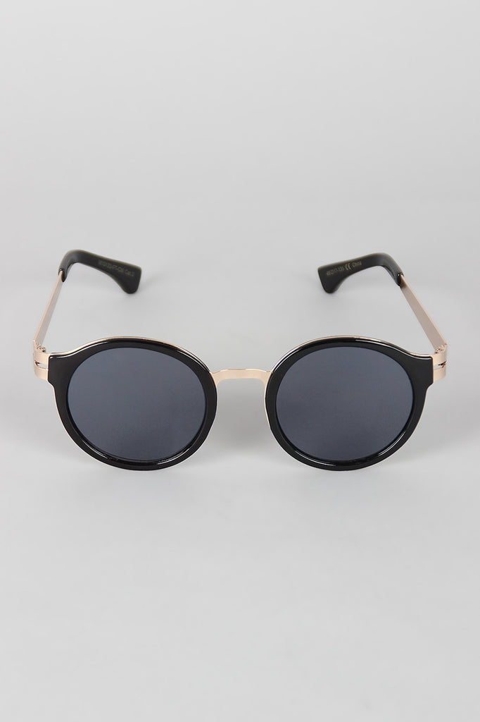 Retro Metal and Plastic Round Sunglasses