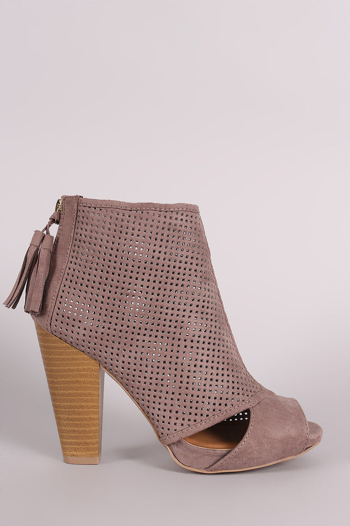 Qupid Perforated Cutout Chunky Heeled Ankle Boots